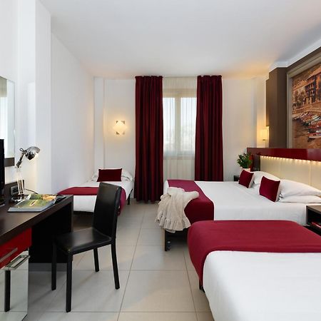 Kairos Garda Hotel Castelnuovo del Garda Esterno foto
