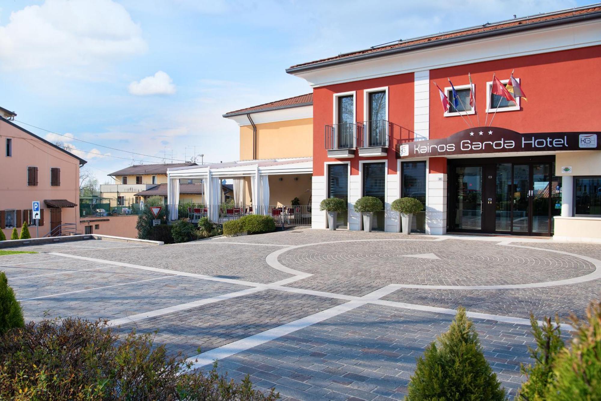 Kairos Garda Hotel Castelnuovo del Garda Esterno foto