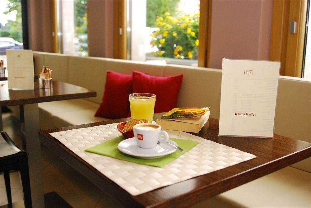 Kairos Garda Hotel Castelnuovo del Garda Esterno foto