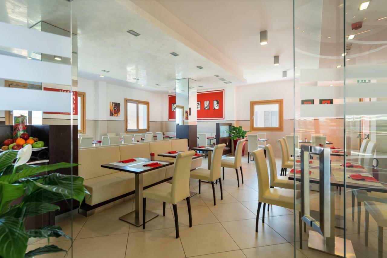 Kairos Garda Hotel Castelnuovo del Garda Esterno foto